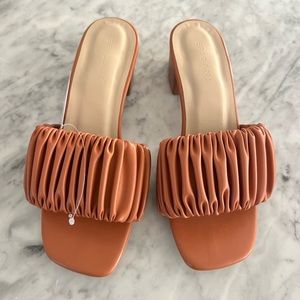 Size 34/4 low block heel in terra-cotta
